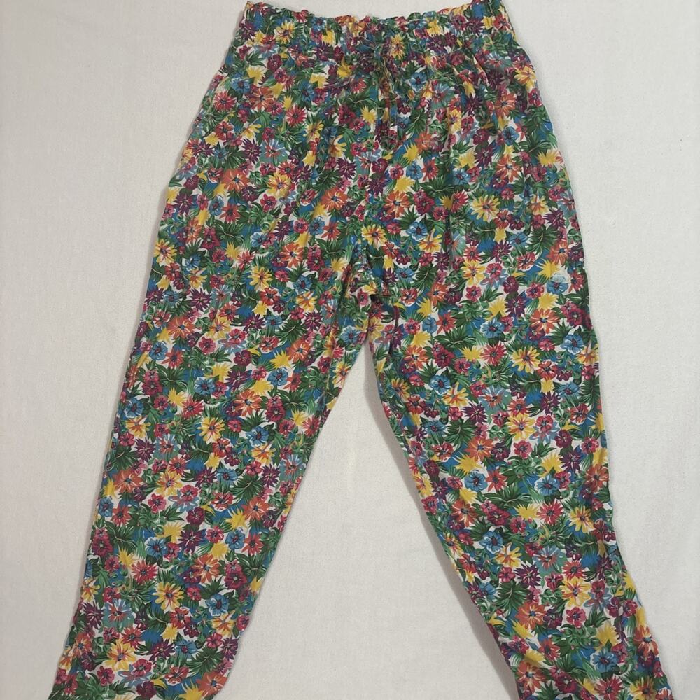 Liz Sport M Multi Color Floral Drawstring Pants Cropped Elastic Waist